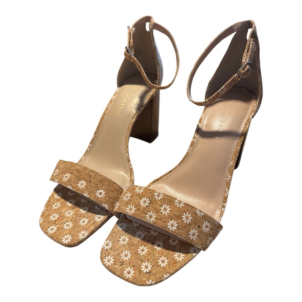 Kelly & Katie Tan Daisy Print Floral Cork Block Heel Sandals Size 10